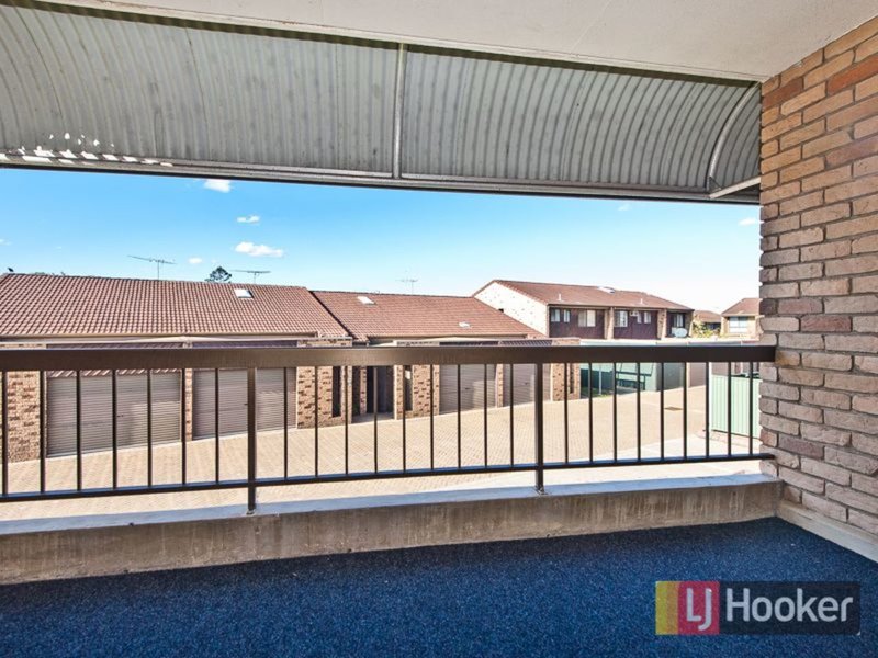 Photo - 1C/24 Dixon Street, Strathpine QLD 4500 - Image 5