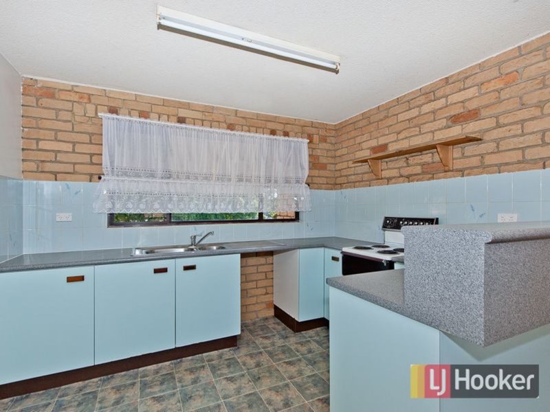 Photo - 1C/24 Dixon Street, Strathpine QLD 4500 - Image 6