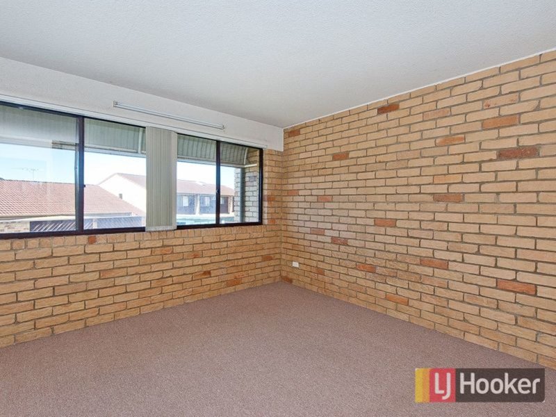 Photo - 1C/24 Dixon Street, Strathpine QLD 4500 - Image 7