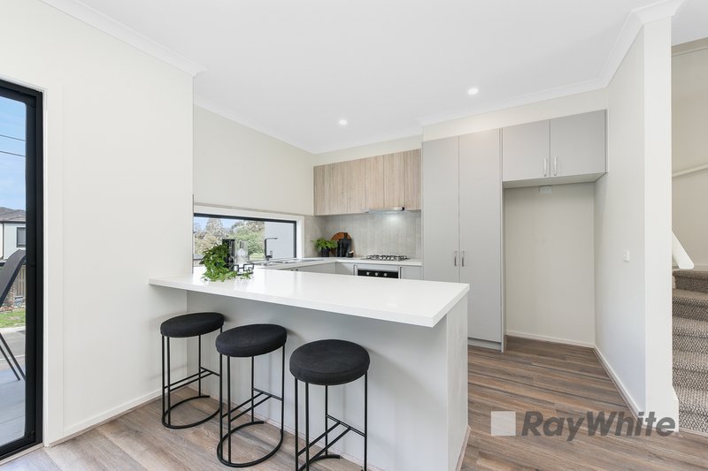 Photo - 1D Power Street, Dandenong VIC 3175 - Image 8