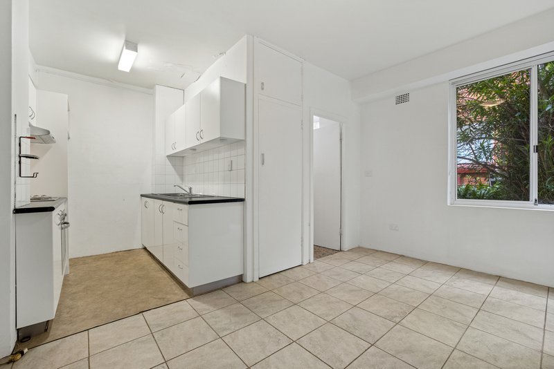 Photo - 1D/23 Baden Road, Kurraba Point NSW 2089 - Image 4