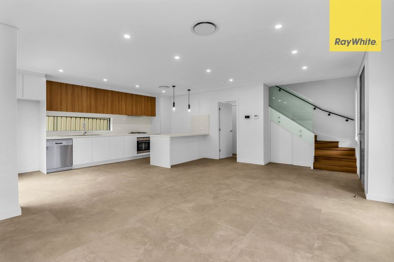 Photo - 1E Duke Street, Merrylands NSW 2160 - Image 5