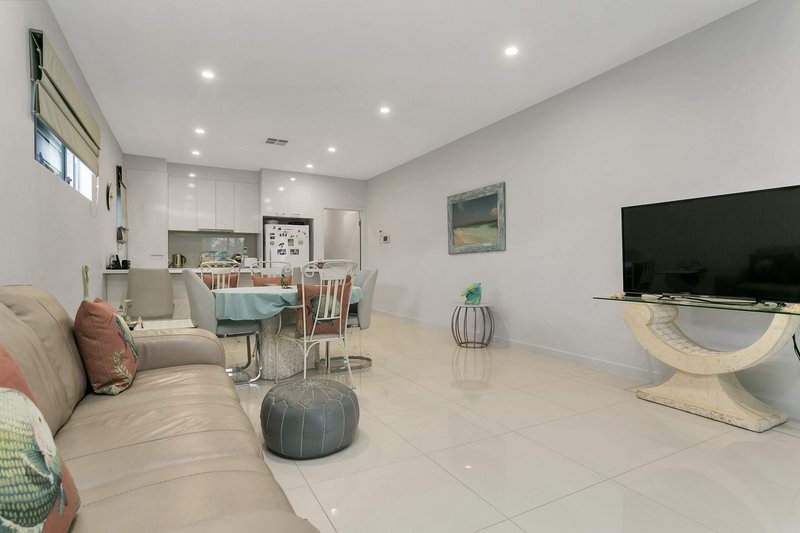 Photo - 1F Howard Street, Dover Gardens SA 5048 - Image 18