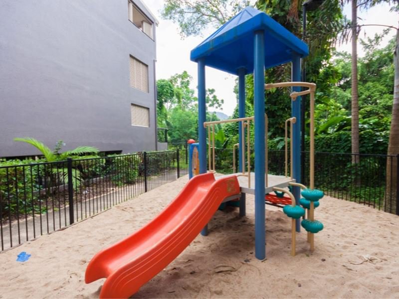 Photo - 1F/2-8 Rigg Street, Woree QLD 4868 - Image 6