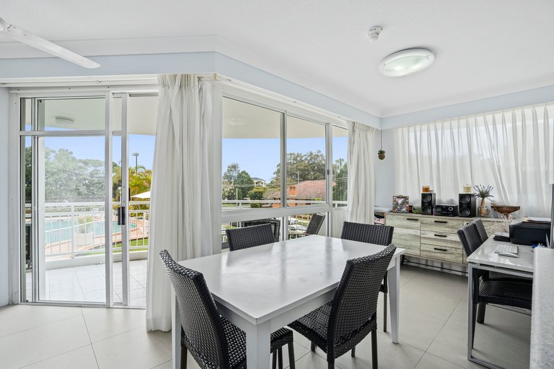 Photo - 1J/510 Marine Parade, Biggera Waters QLD 4216 - Image 3