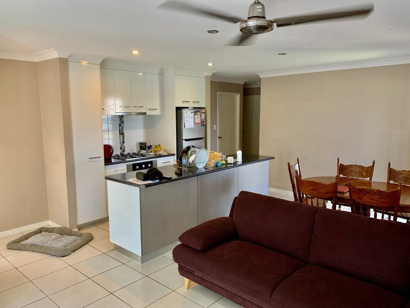 Photo - 2 - 10 Gordon Street, Bowen QLD 4805 - Image 3