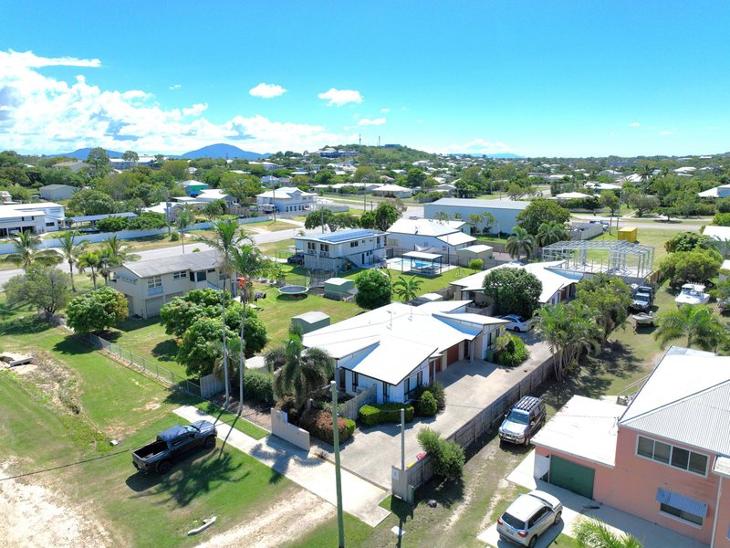 Photo - 2 - 10 Gordon Street, Bowen QLD 4805 - Image 18