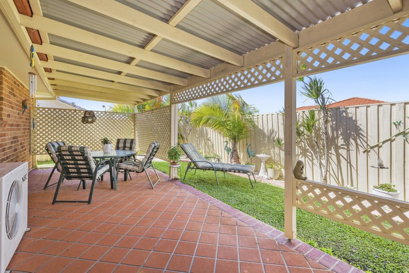 Photo - 2 / 11 Magnolia Crescent, Banora Point NSW 2486 - Image 3