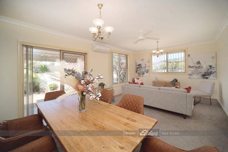 Photo - 2 / 14 Commodore Place, Tuncurry NSW 2428 - Image 12