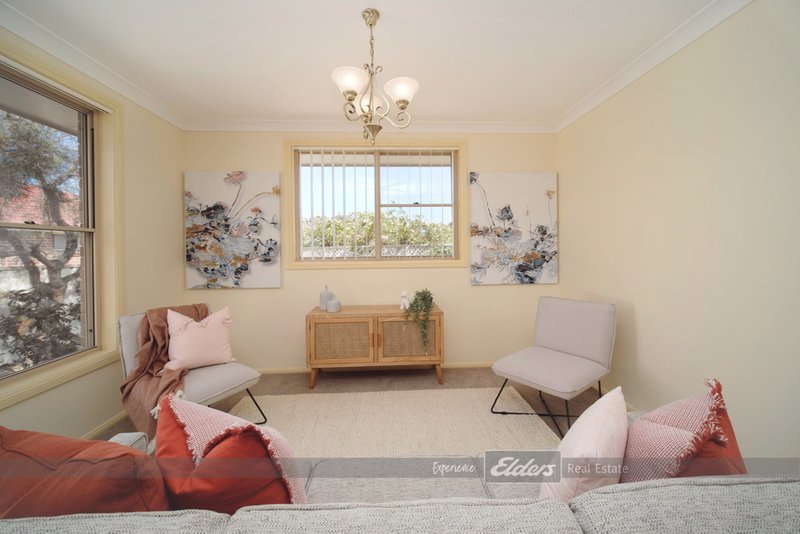 Photo - 2 / 14 Commodore Place, Tuncurry NSW 2428 - Image 13