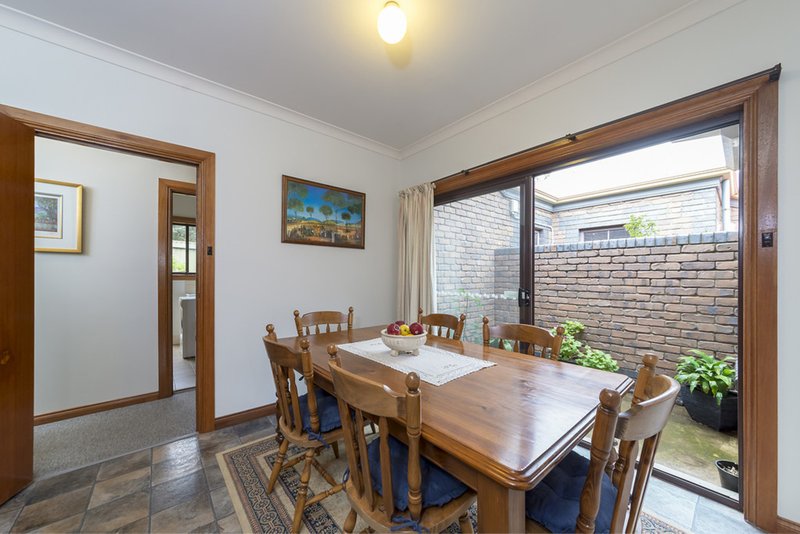 Photo - 2/ 18 Turner Street, Gawler East SA 5118 - Image 6