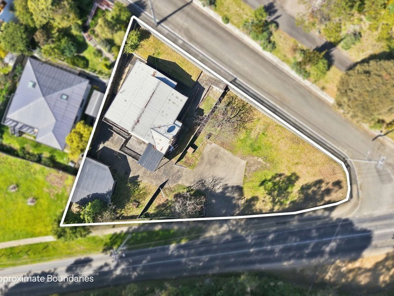 Photo - 2-4 Baintree Avenue, Dynnyrne TAS 7005 - Image 2