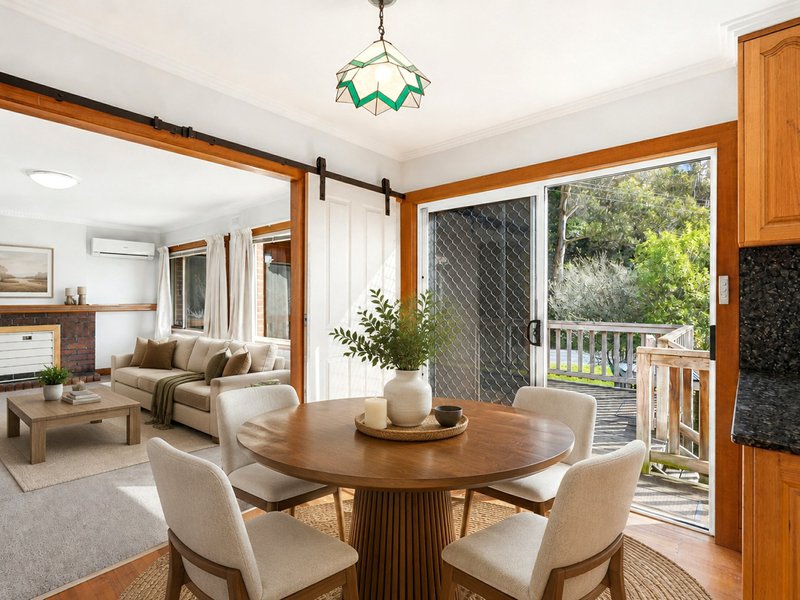 Photo - 2-4 Baintree Avenue, Dynnyrne TAS 7005 - Image 6