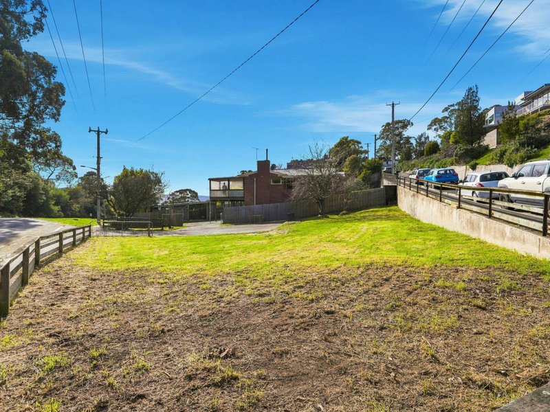 Photo - 2-4 Baintree Avenue, Dynnyrne TAS 7005 - Image 25