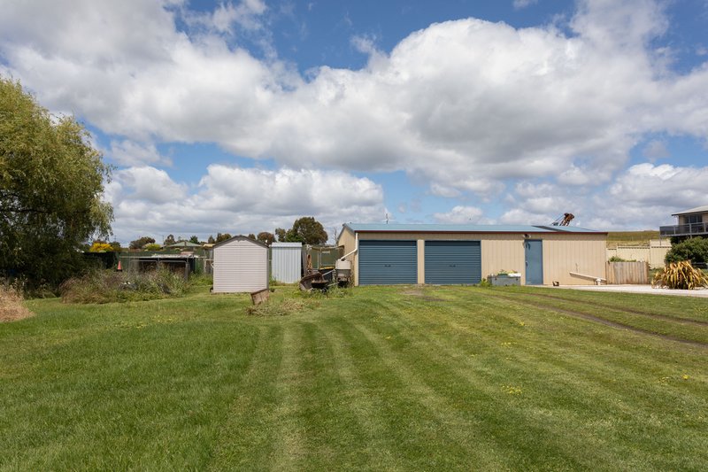 Photo - 2-4 Broad Street, Campbell Town TAS 7210 - Image 15