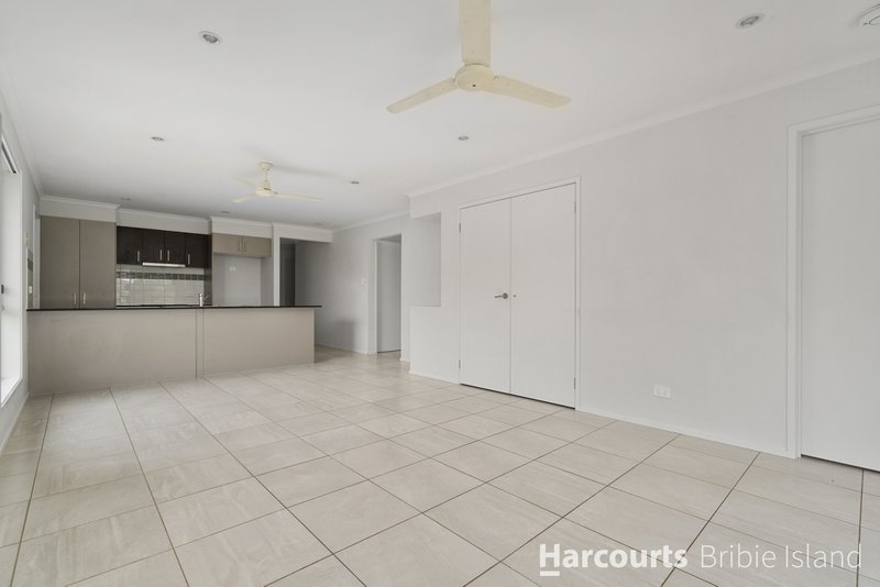 Photo - 2-4 Broadleaf Place, Ningi QLD 4511 - Image 5