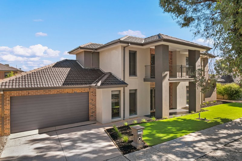 2-4 Kosciuszko Place, Caroline Springs VIC 3023