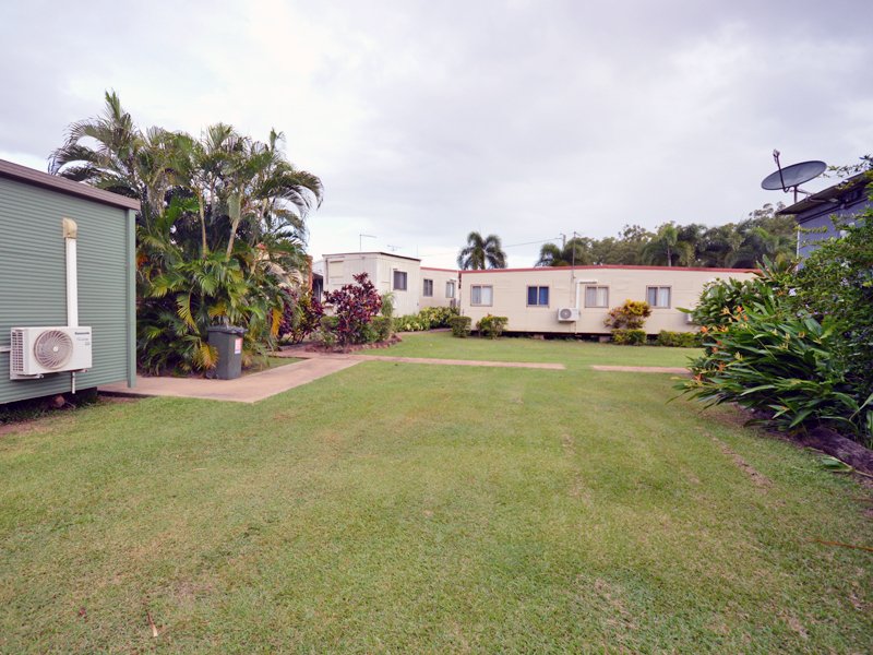 Photo - 2-4 Tonkin Road, Rocky Point QLD 4874 - Image 17