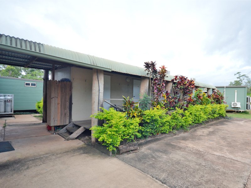 Photo - 2-4 Tonkin Road, Rocky Point QLD 4874 - Image 31