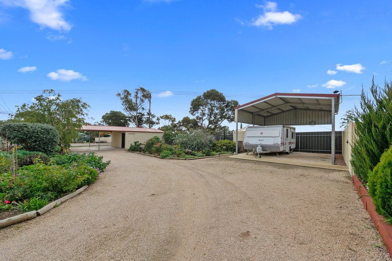 Photo - 2-4 Yardea Street, Maitland SA 5573 - Image 15