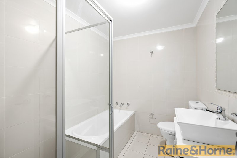 Photo - 2 5-7 Kilbenny Street, Kellyville Ridge NSW 2155 - Image 4