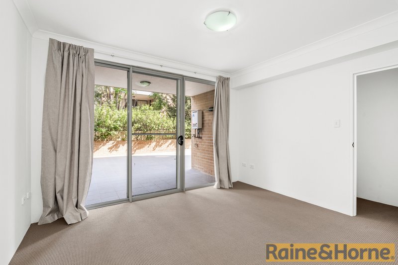 Photo - 2 5-7 Kilbenny Street, Kellyville Ridge NSW 2155 - Image 5