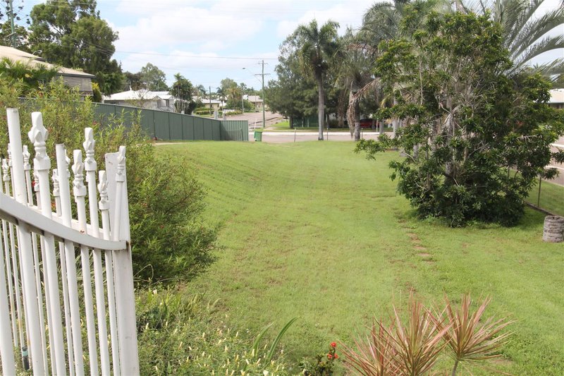 Photo - 2-6 Ross Street, Ayr QLD 4807 - Image 4