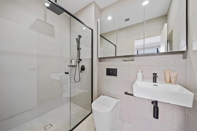 Photo - 2-8 Bando Road, Girraween NSW 2145 - Image 4