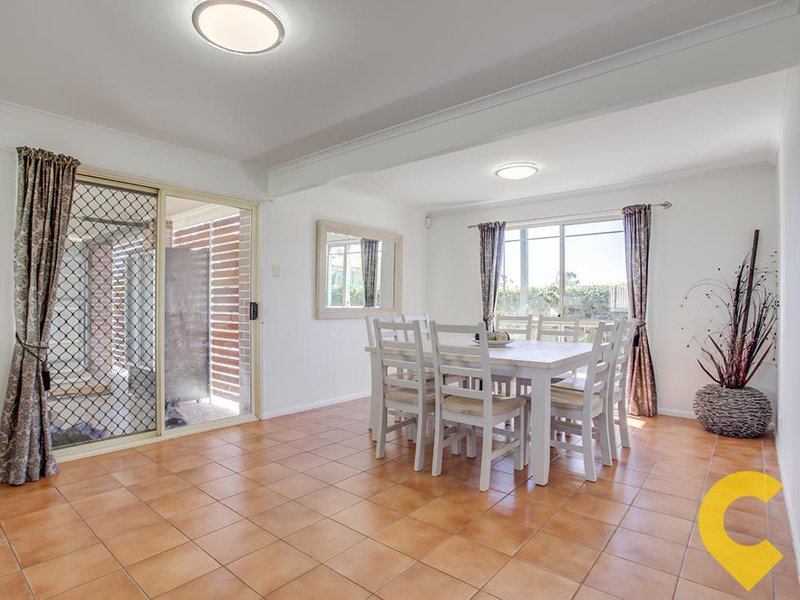 Photo - 2 Abelia Court, Narangba QLD 4504 - Image 8