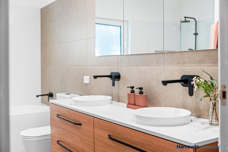 Photo - 2 Aboyne Road, Lower Mitcham SA 5062 - Image 6