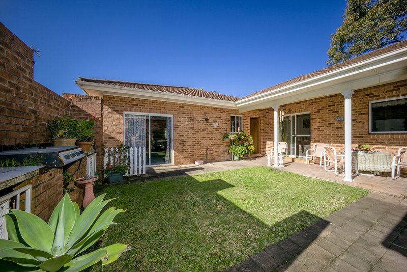 Photo - 2 Admiralty Place, Umina Beach NSW 2257 - Image 7