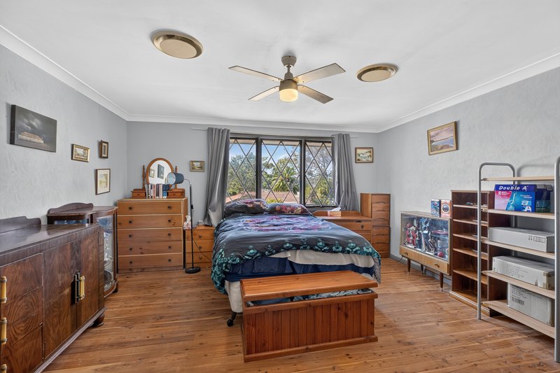 Photo - 2 Adrian Street, Macquarie Fields NSW 2564 - Image 18