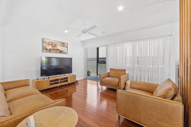 Photo - 2 Adrian Street, Margate QLD 4019 - Image 32