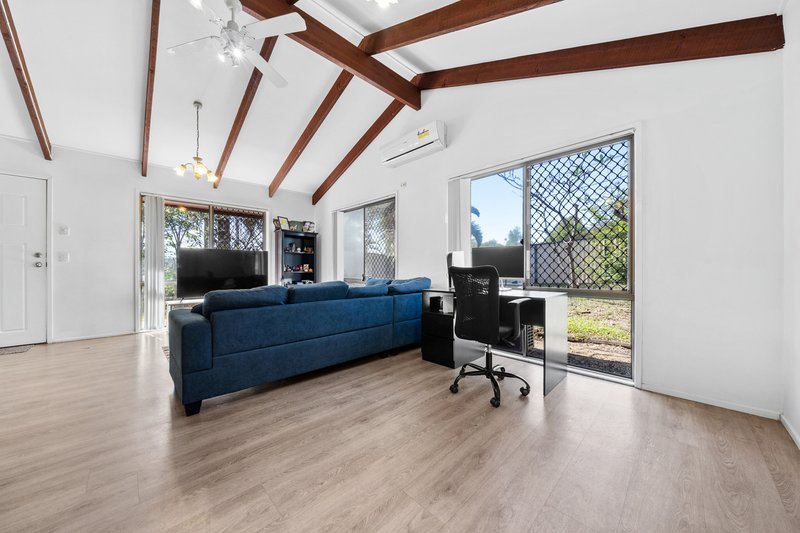 Photo - 2 Adrose Court, Beenleigh QLD 4207 - Image 3