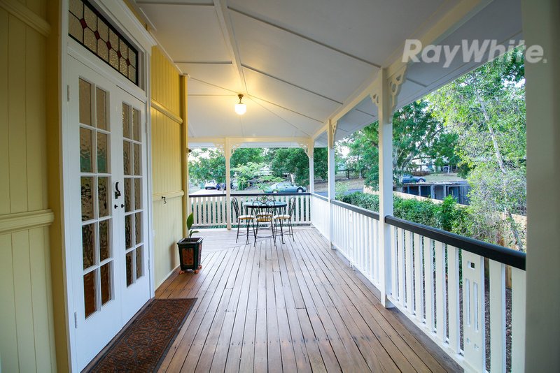 Photo - 2 Ahearn Street, Rosewood QLD 4340 - Image 5