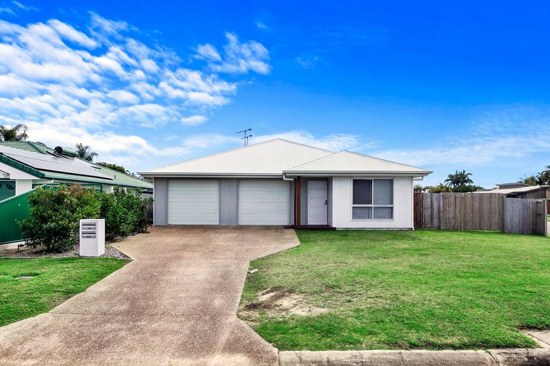 Photo - 2 Aimee Drive, Urangan QLD 4655 - Image 1