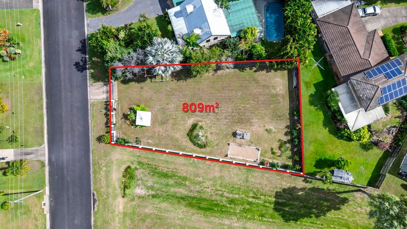 Photo - 2 Albert Street, Cardwell QLD 4849 - Image 2