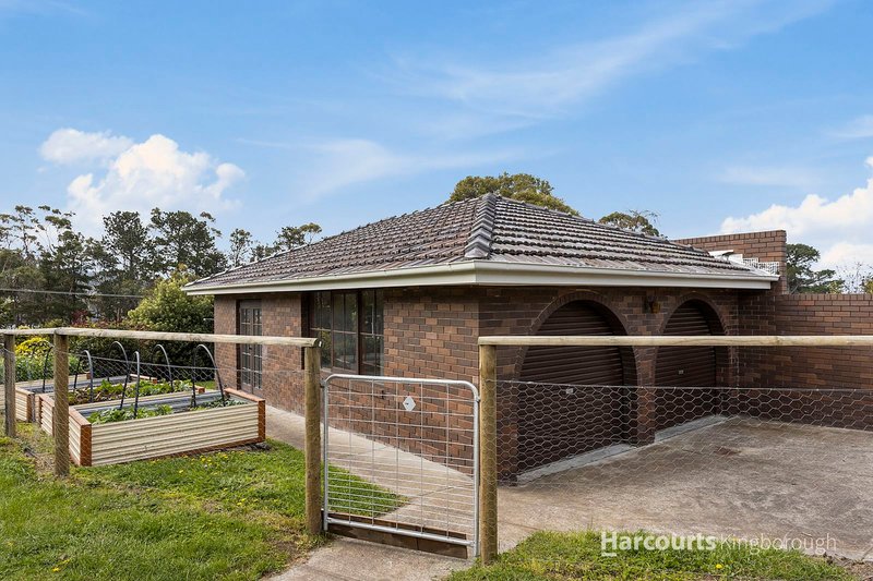 Photo - 2 Aldinga Street, Blackmans Bay TAS 7052 - Image 18