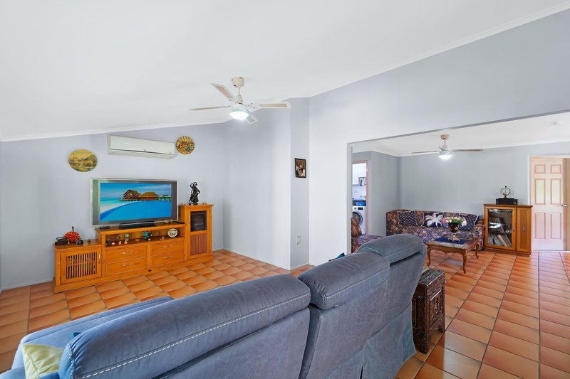 Photo - 2 Alex Avenue, Ningi QLD 4511 - Image 15