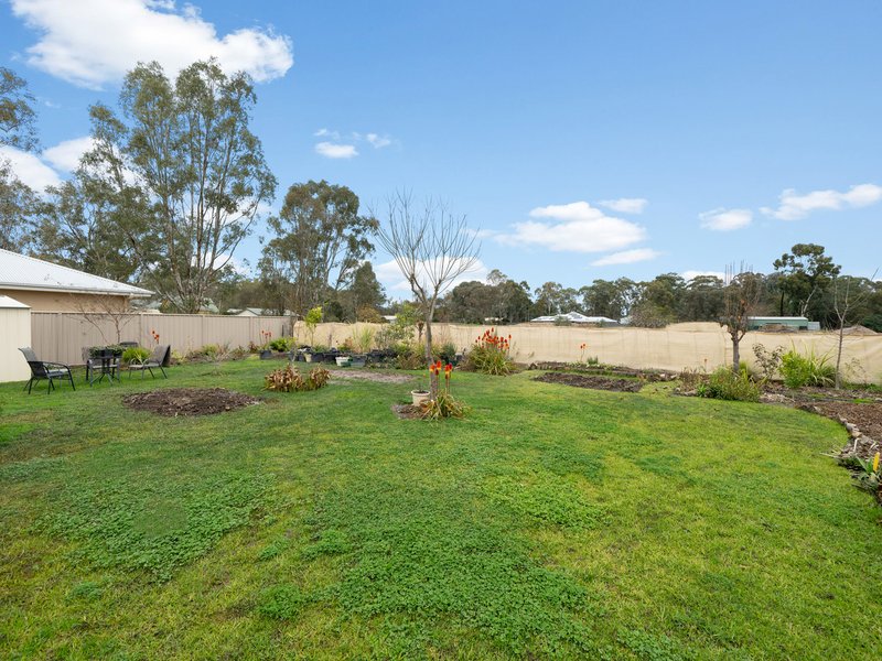 Photo - 2 Alexander Gray Lane, Benalla VIC 3672 - Image 14