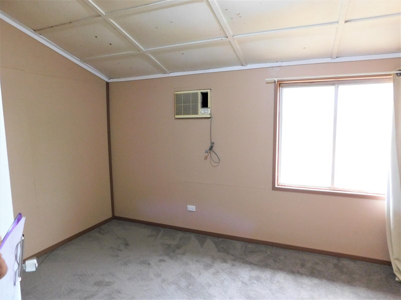 Photo - 2 Alfred Street, Charleville QLD 4470 - Image 6