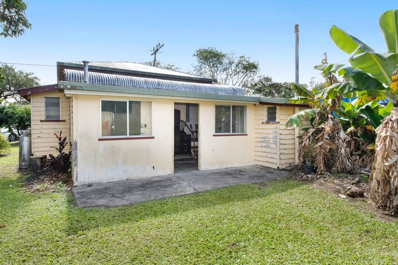 Photo - 2 Alice Street, Mirani QLD 4754 - Image 18