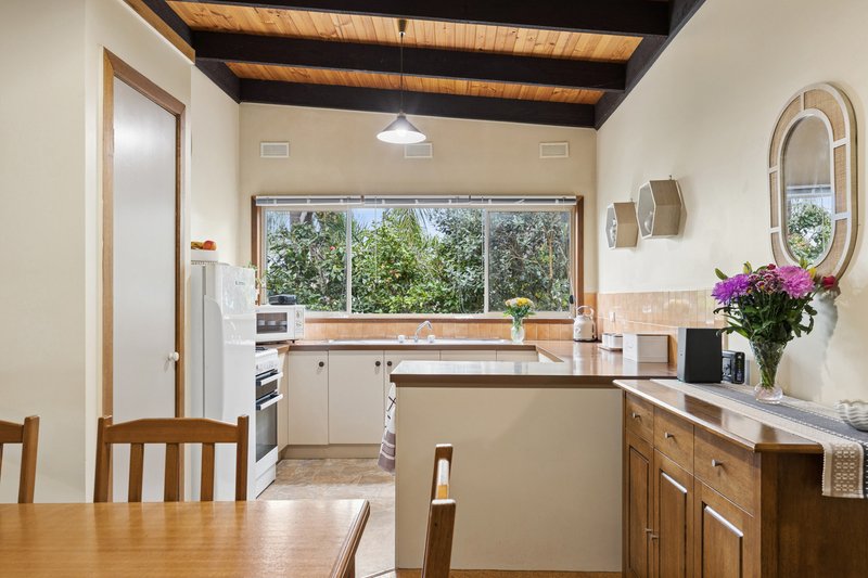 Photo - 2 Aloah Street East , Bayswater North VIC 3153 - Image 3