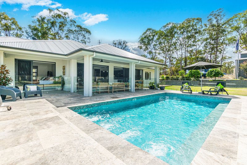 2 Aloha Place, Sackville North NSW 2756