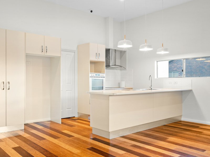 Photo - 2 Alonbar Crescent, Taree NSW 2430 - Image 5