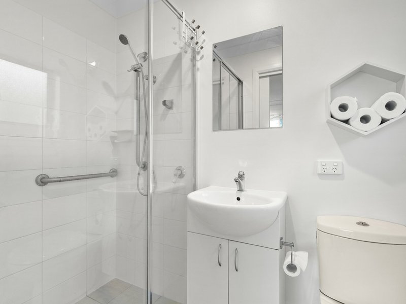 Photo - 2 Alonbar Crescent, Taree NSW 2430 - Image 14