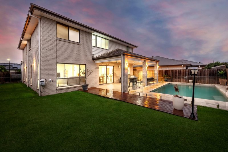 2 Alpine Lane, Pimpama QLD 4209