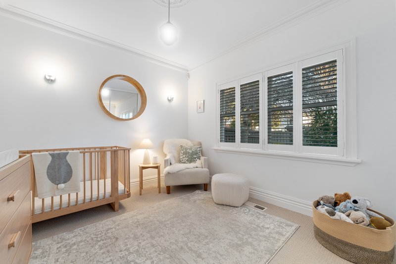 Photo - 2 Alvena Street, Mentone VIC 3194 - Image 14