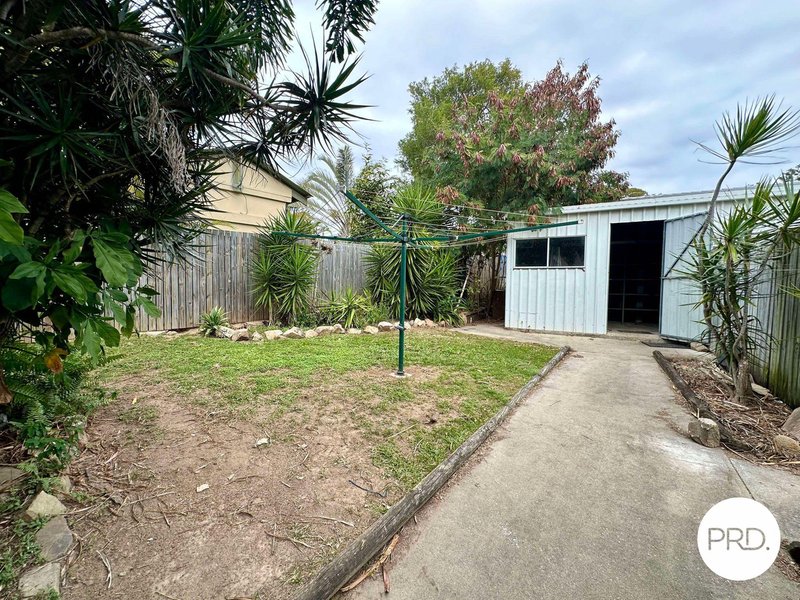 Photo - 2 Amaroo Street, Boyne Island QLD 4680 - Image 21