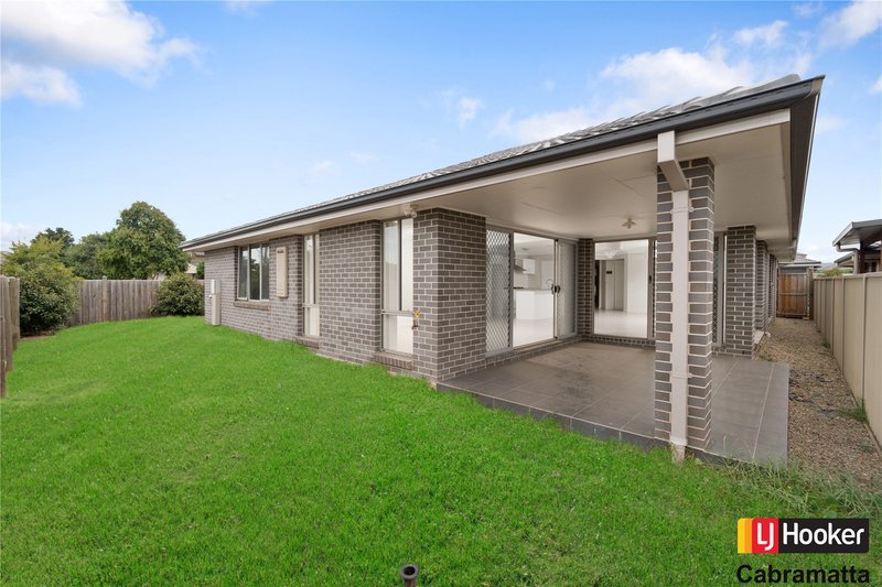 Photo - 2 Ambrose Street, Oran Park NSW 2570 - Image 8